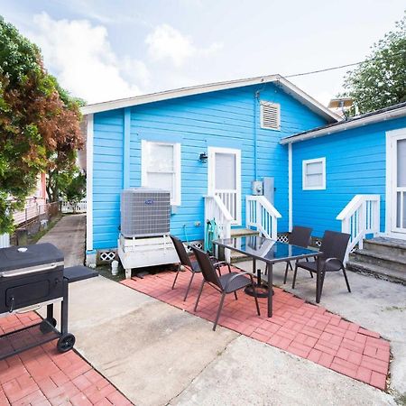 Bright Galveston Bungalow Half Mi To Pleasure Pier Экстерьер фото
